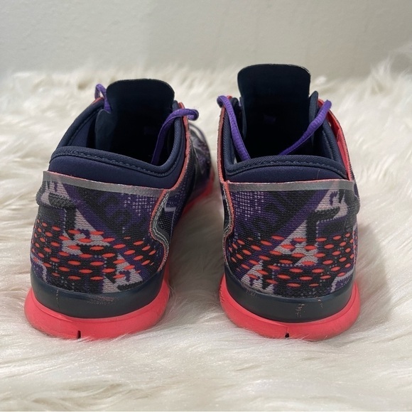 Women’s Nike TR Fit Black & Purple Running Shoes Size 9.5 US! - Picture 3 of 7